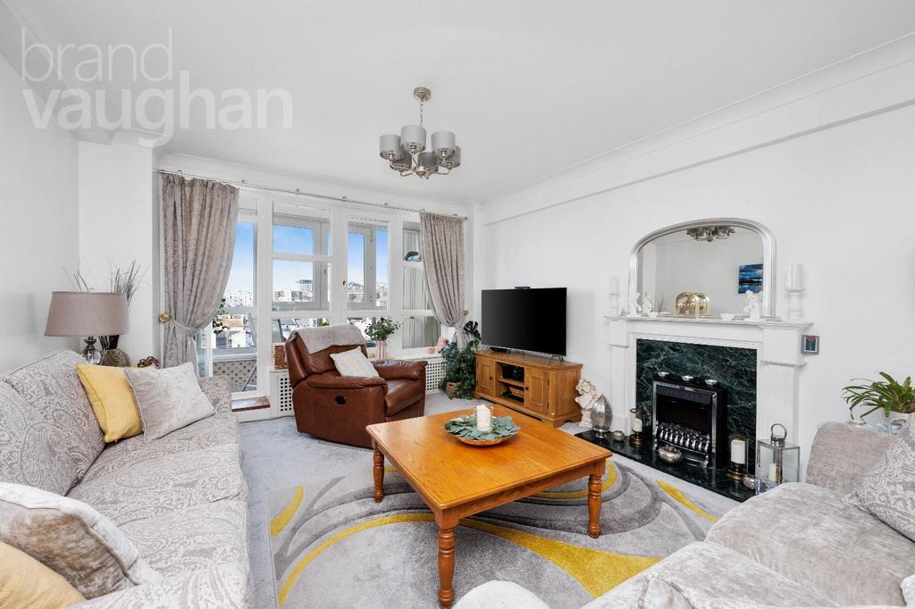 Marine Gate, Marine Drive, Brighton, BN2 3 bed flat for sale £650,000