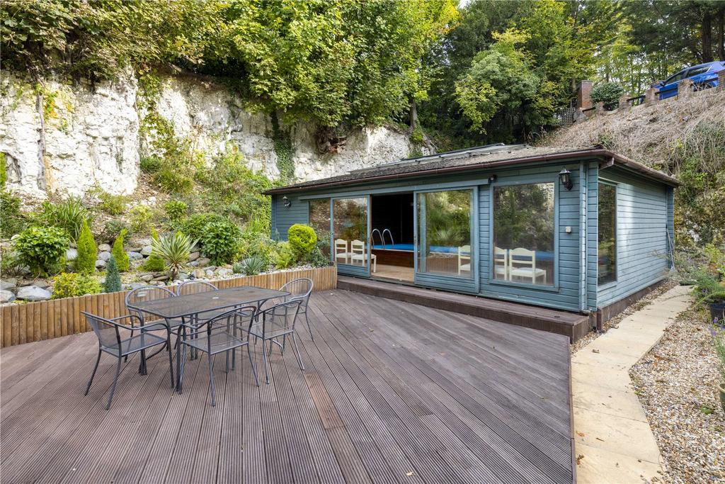 Pool House