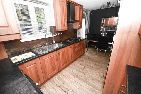 3 bedroom semi-detached house for sale, Honeysuckle Avenue, South Shields