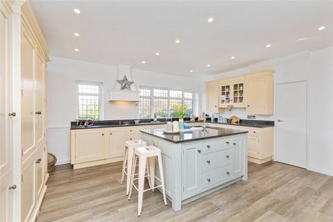 5 bedroom detached house for sale, Sea Drive, Ferring, Worthing, BN12