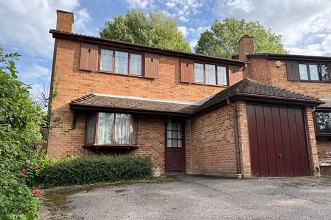 4 bedroom detached house for sale, Minden Close, Chineham, Basingstoke, Hampshire, RG24