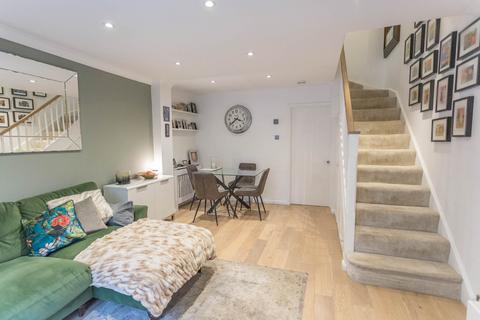 3 Jones Corner, Ascot, SL5 8QT
