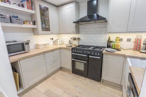 3 Jones Corner, Ascot, SL5 8QT