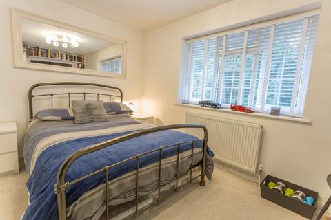 3 Jones Corner, Ascot, SL5 8QT