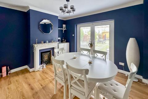 215 Lower Higham Road, Gravesend, DA12 2NP