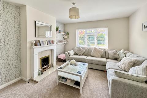 215 Lower Higham Road, Gravesend, DA12 2NP