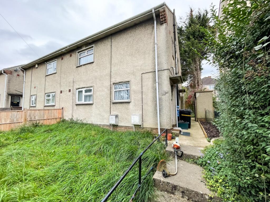 Romney Avenue, Bristol, Somerset, BS7 1 bed apartment £925 pcm (£213 pw)