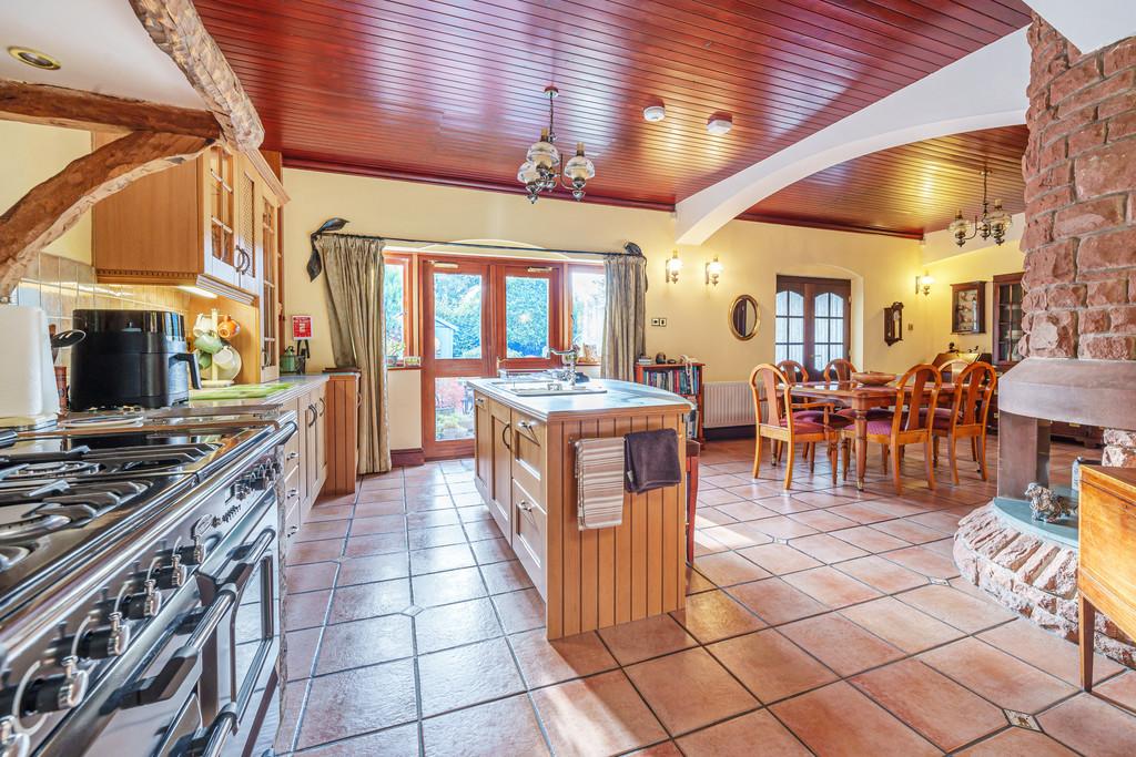 Dining Kitchen