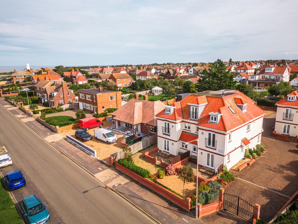Hunstanton 2 bed apartment for sale £295,000