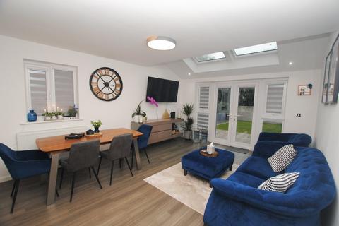 42 Ever Ready Crescent, Dawley, Telford, TF4 3GL
