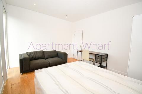 1 bedroom in a flat share to rent, Cambridge Avenue    (Kilburn Park), London, NW6