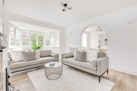10, Buckingham House Courtlands, Richmond, TW10 5AP