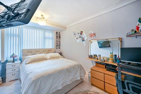 74 Durham Road, Feltham, TW14 0AE