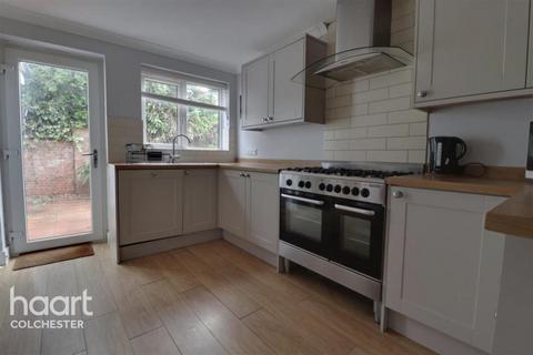 1 bedroom in a house share to rent, Colchester Road, Colchester