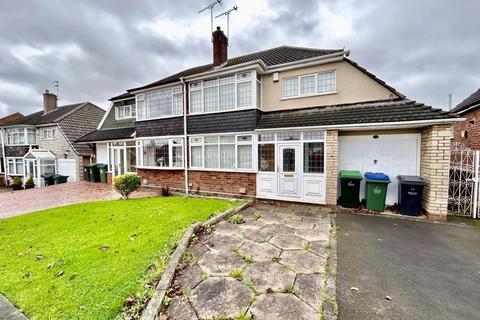 3 bedroom semi-detached house for sale, Andrew Road, Tipton