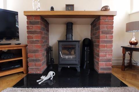 2 Hall Lane, Pelsall, Walsall, WS3 4JQ