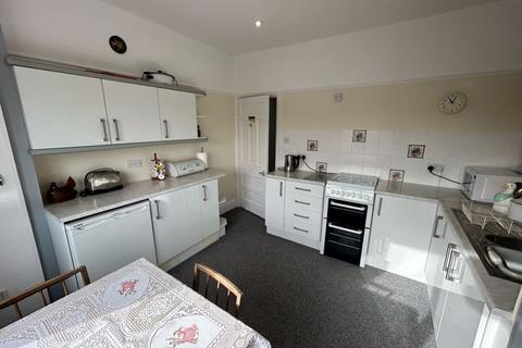 2 bedroom apartment for sale, Whitehall Road, Rhos on Sea