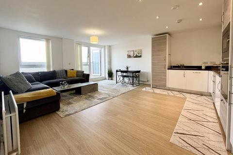 2 bedroom apartment for sale, Sovereign Way, Tonbridge