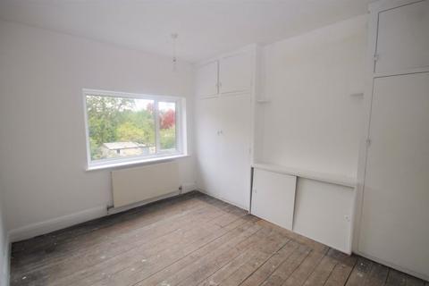 155 Costons Lane, Greenford, UB6 9AD