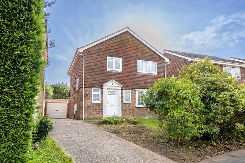 Powell Road, Newick 3 bed detached house for sale £500,000