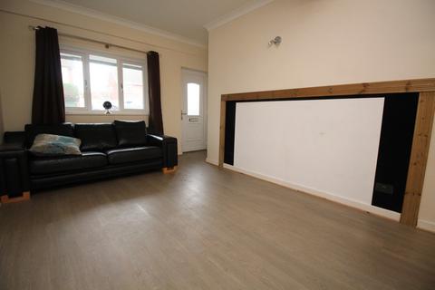 3 bedroom ground floor flat for sale, Thomas Street, Mexborough S64