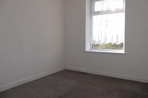 389 Ripponden Road, Oldham, OL1 4JN