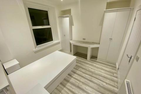 6 bedroom house to rent, King Edwards Road, Brynmill, , Swansea
