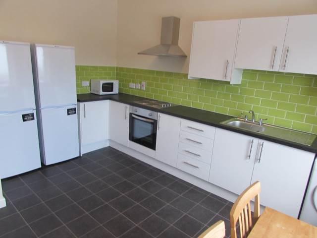 Kitchen 1