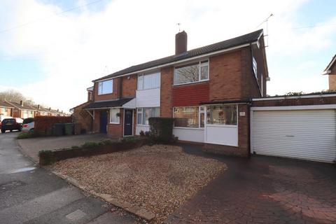 71 Sunningdale, Luton, LU2 7TF