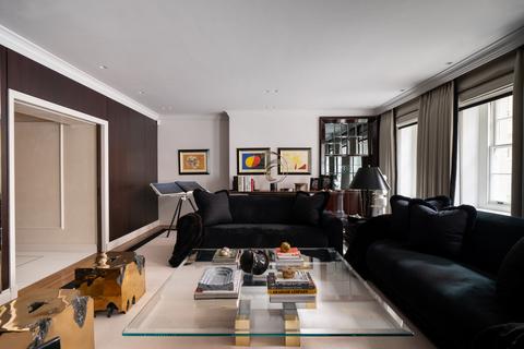 2 bedroom apartment for sale, Balfour Place, London, W1K 2