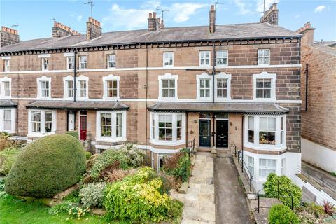 4 bedroom terraced house for sale, Swan Road, Harrogate, North Yorkshire