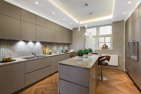4 bedroom flat for sale, Old Court House, 24 Old Court Place, London