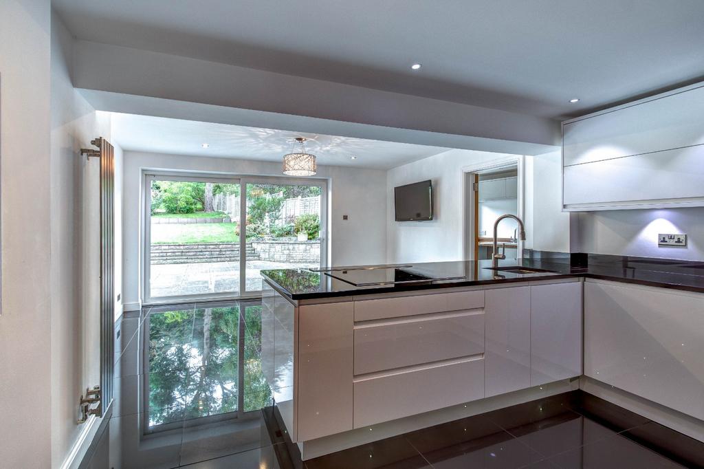 Hyperion Road, Stourton, Stourbridge... 4 bed detached house £2,500