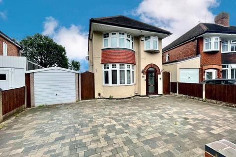 3 bedroom detached house for sale, Chestnut Road, Wednesbury, WS10