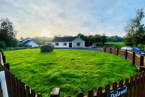 Tregaron - 4 bedroom property with land for sale