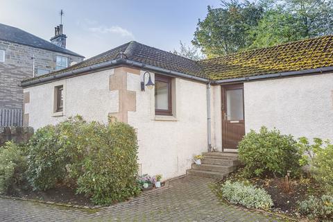 2 bedroom bungalow for sale - Upper Craigour, Liberton, Edinburgh, EH17