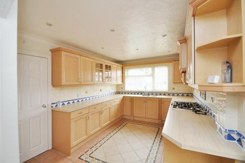 4 bedroom detached house for sale, Mandeville Way, Broomfield, Chelmsford, CM1