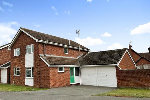 4 bedroom detached house for sale, Mandeville Way, Broomfield, Chelmsford, CM1