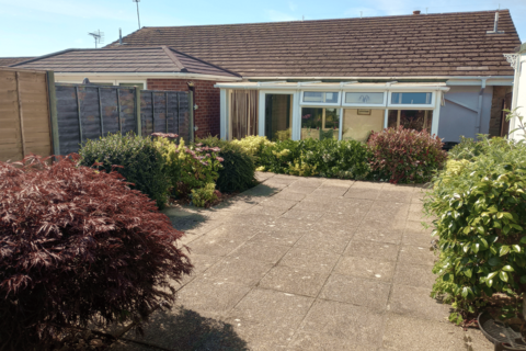 2 bedroom semi-detached bungalow for sale, Scalwell Mead, Seaton, EX12