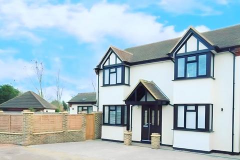 4 bedroom detached house for sale, Springfield Road, Colnbrook SL3