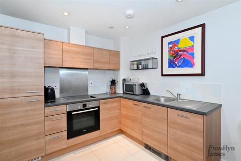 1 bedroom apartment for sale, Zenith Building, Commercial Road, E14