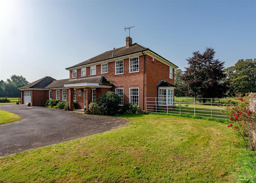 Meadow Farm-front5.jpg