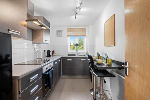 62 Gloucester Close, Redditch, B97 6AH