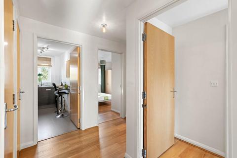 62 Gloucester Close, Redditch, B97 6AH