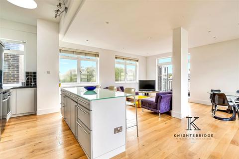 3 bedroom penthouse for sale, Stanhope Gardens, London SW7