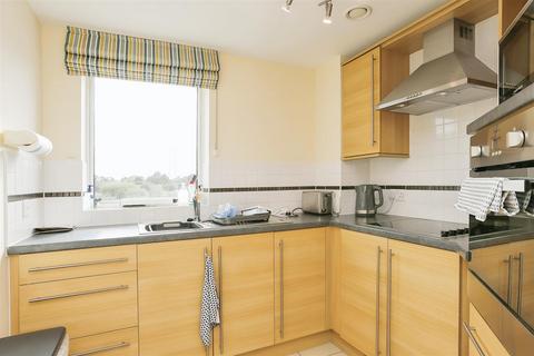 1 bedroom apartment for sale, Glenhills Court, Little Glen Road, Glen Parva, Leicester