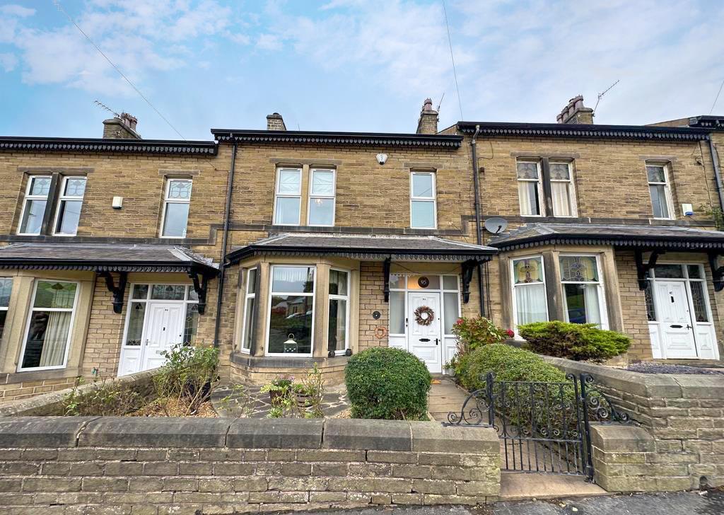 Bolton Road, Silsden 4 bed terraced house for sale £315,000