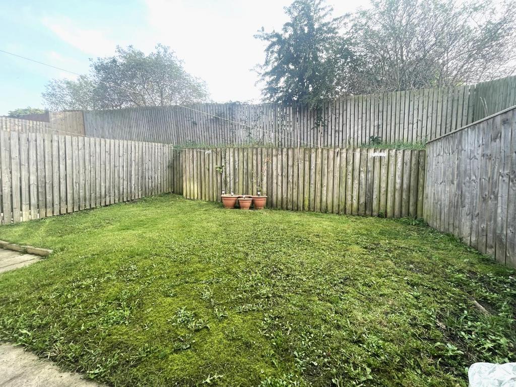 Pottery Wharf, Thornaby 3 bed semidetached house for sale £140,000