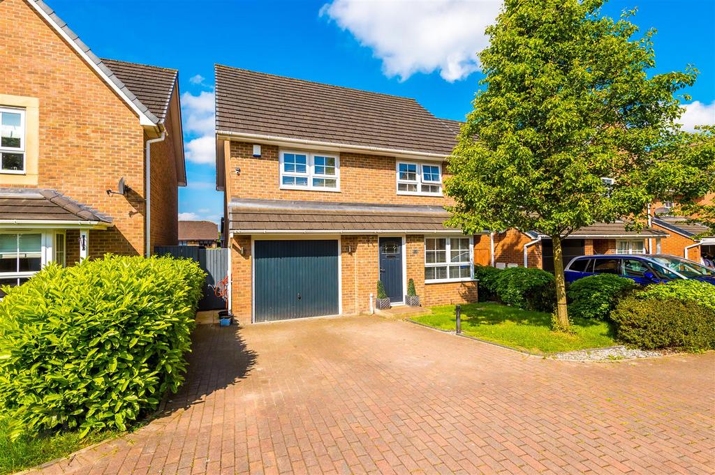 Cotton Close, Tyldesley, Manchester 4 bed detached house for sale £