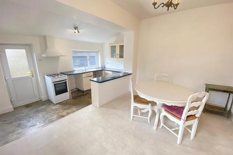 2 bedroom semi-detached house for sale, Clifton Road, Marsh, Huddersfield